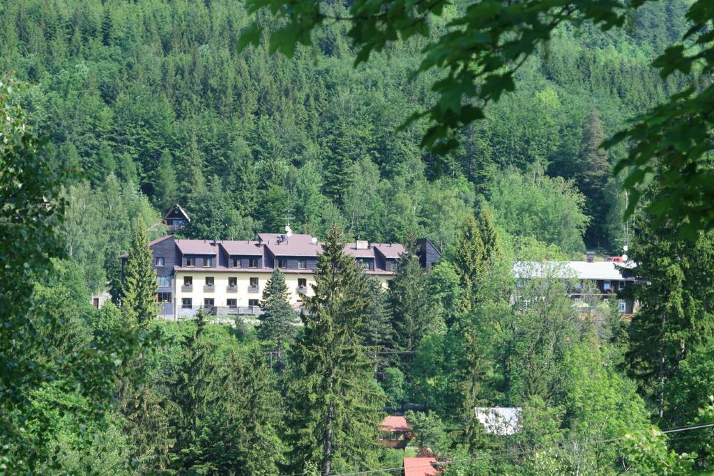 אוסטרביצה Hotel Ondras Z Beskyd מראה חיצוני תמונה