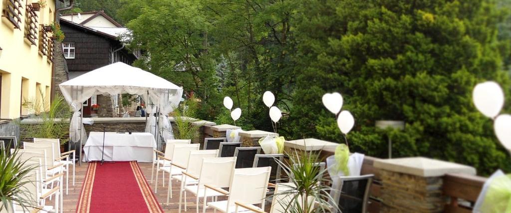 אוסטרביצה Hotel Ondras Z Beskyd מראה חיצוני תמונה